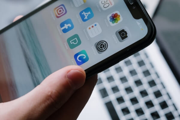 便捷且用户友好的在线轰炸机